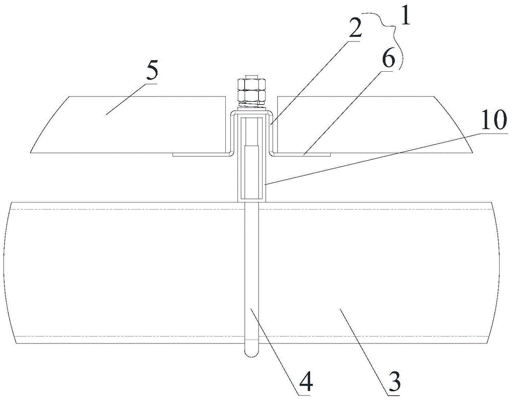 一种采用欧米茄形支架的太阳能跟踪器光伏板锚固结构的制作方法附图
