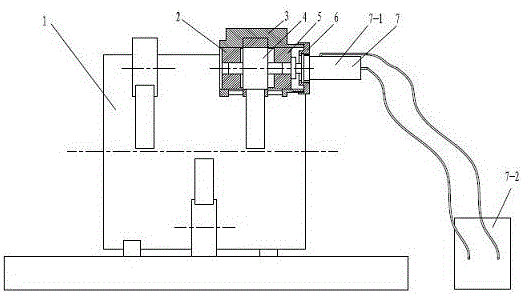 一种牵引电机橡胶节点拆卸工装的制作方法附图
